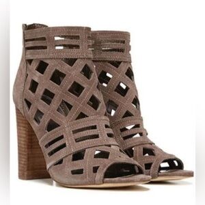 Carlos Santa sandal heels